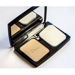 PHẤN DIOR DIORSKIN FOREVER COMPACT FLAWLESS PERFECTION FUSION WEAR MAKEUP SPF 25, PA ++ | Phấn
