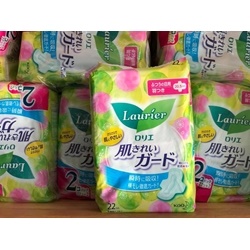Băng vệ sinh ngày Laurier Nhật Bản         