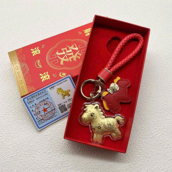 Móc khoá charm ngựa vàng