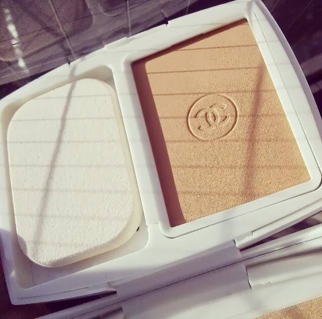 Phấn nền CHANEL LE BLANC tông 12 BEIGE ROSE (unbox) — ảnh chính