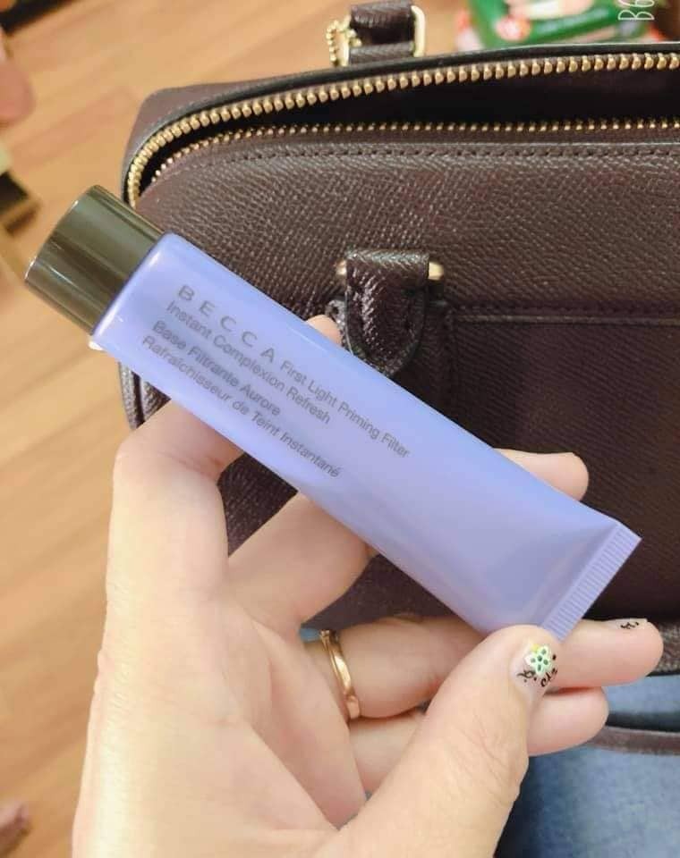 Kem lót Becca — ảnh chính