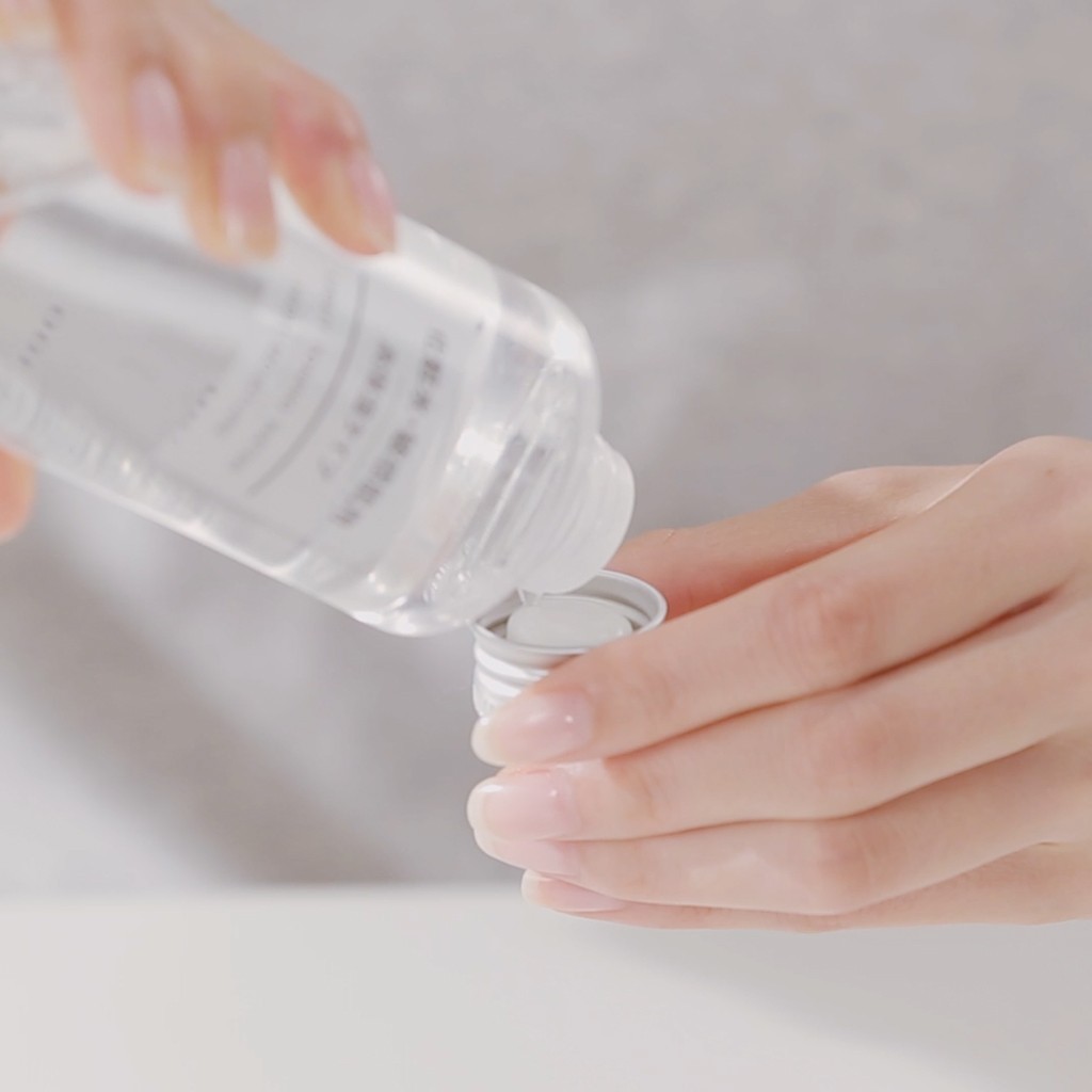 Nước hoa hồng dưỡng ẩm, phục hồi da Muji Light Toning Water 200ML — ảnh 3