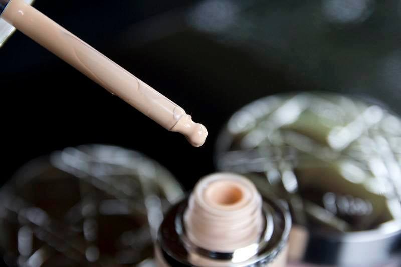 Kem nền dạng serum Dior Nude Air với phấn phủ bột Diorskin nude air       — ảnh 4