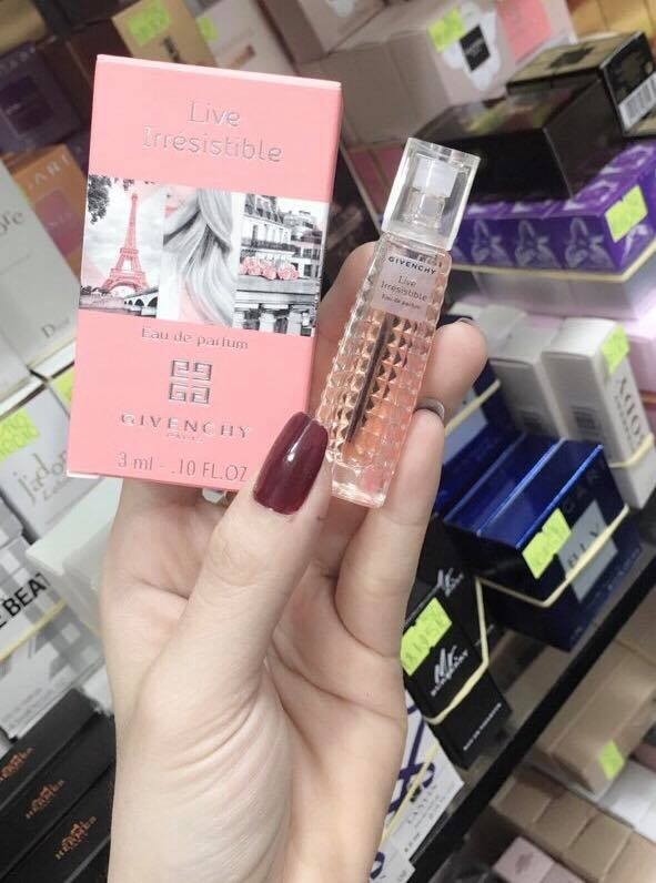 Nước hoa Givenchy LIVE IRRESISTIBLE , 3ml — ảnh chính
