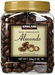 Chocolate Nhân Hạnh Nhân Kirkland 1.36kg                               — ảnh chính