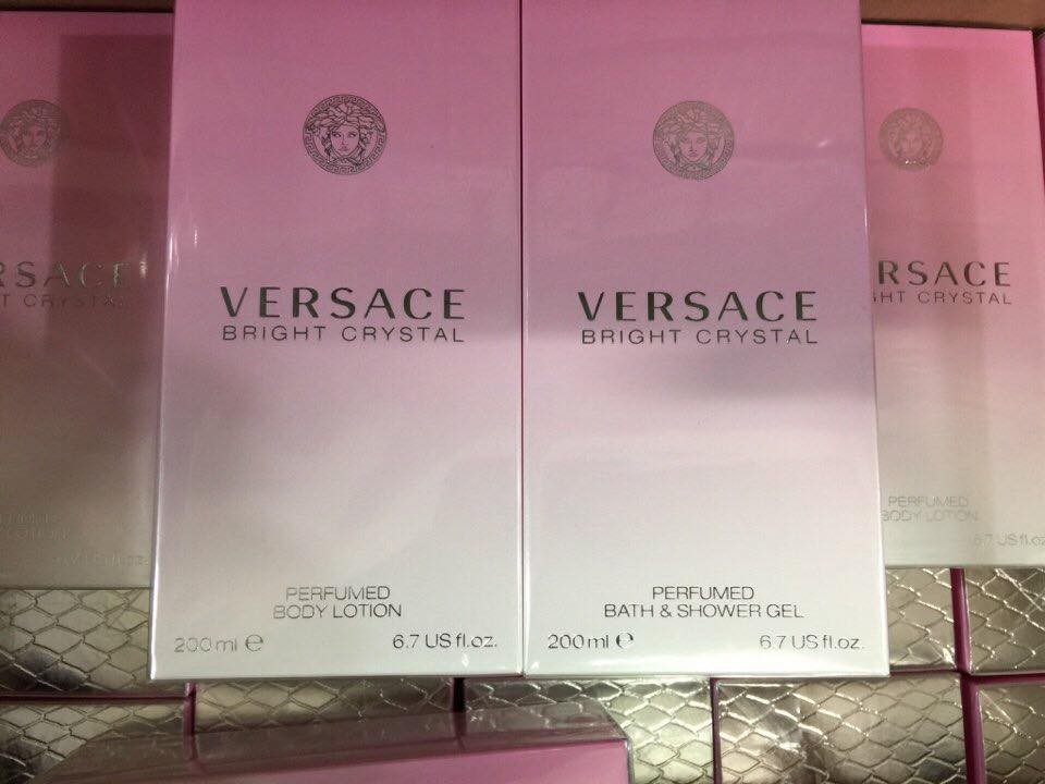  Sữa tắm hương nước hoa Versace bright crystal 200ml — ảnh chính