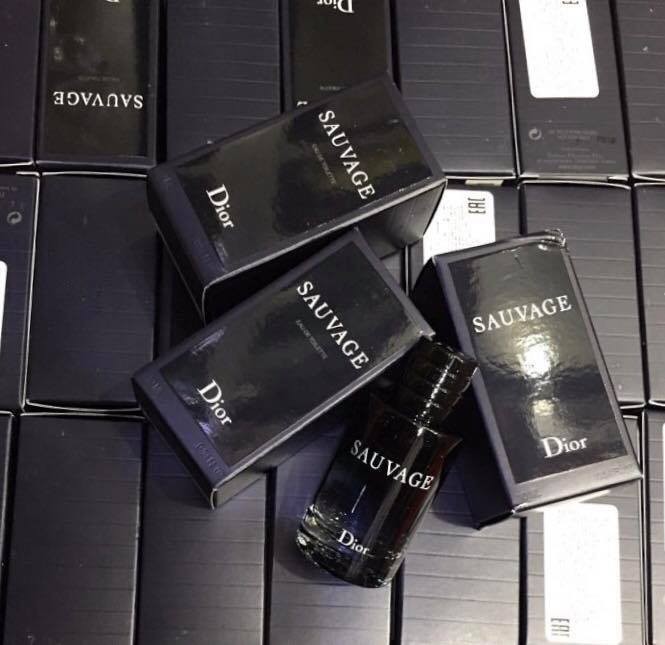 Nước hoa nam mini Dior Sauvage EDP 10ml — ảnh chính