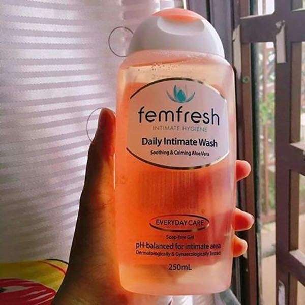 Dung Dịch Vệ Sinh Phụ Nữ Hàng Ngày Femfresh Daily Intimate Wash 250ml