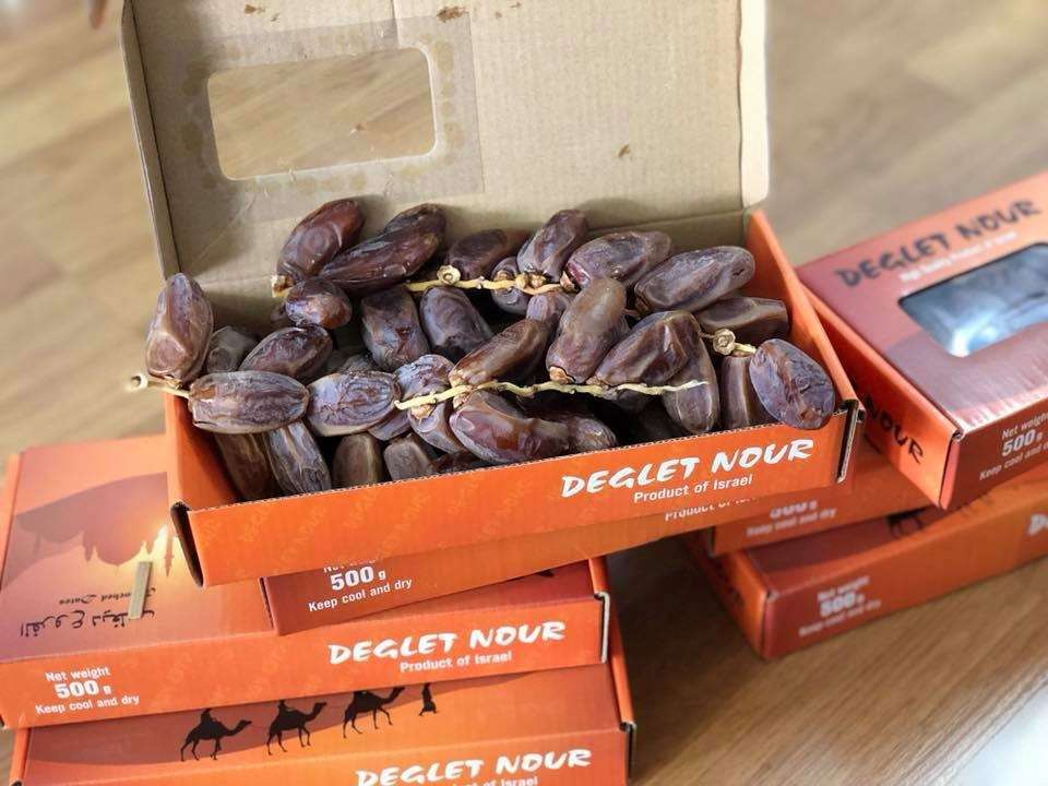 Chà là nguyên cành Deglet Nour hộp 500g      — ảnh chính