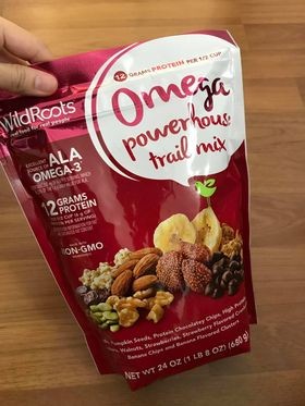 Hạt và trái cây khô giàu omega Wildroots 680g — ảnh chính