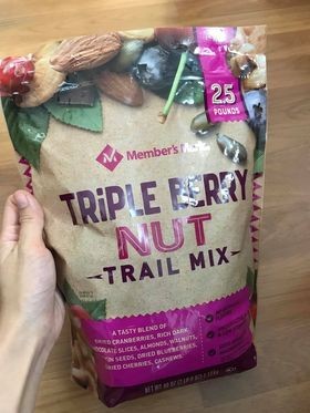 hạt và trái cây sấy khô Member's Mark 1.13kg — ảnh chính