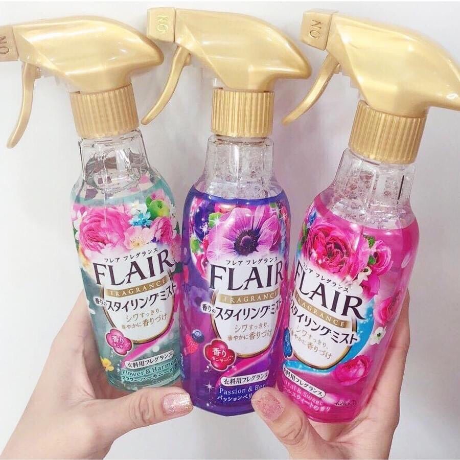 xịt thơm làm phẳng quần áo Flair Nhật Bản