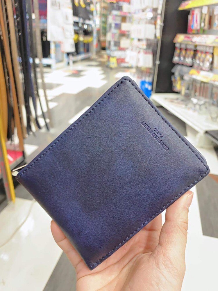 Ví cầm tay — ảnh chính