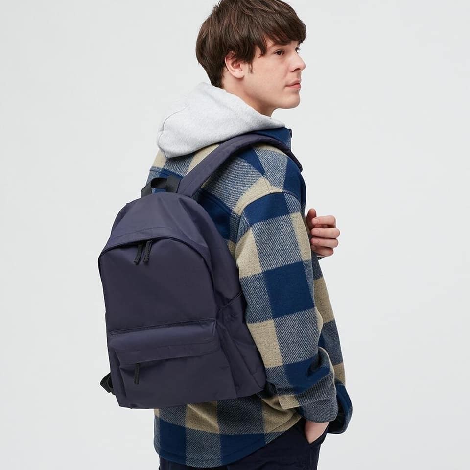 Balo Uniqlo