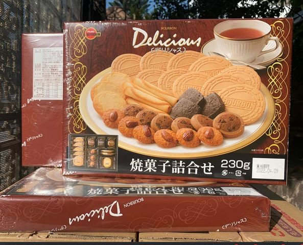  Hộp bánh quy kem Delicious Bourbon — ảnh chính