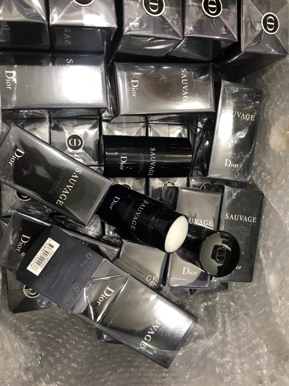 Thanh lăn hương nước hoa Dior Sauvage — ảnh chính