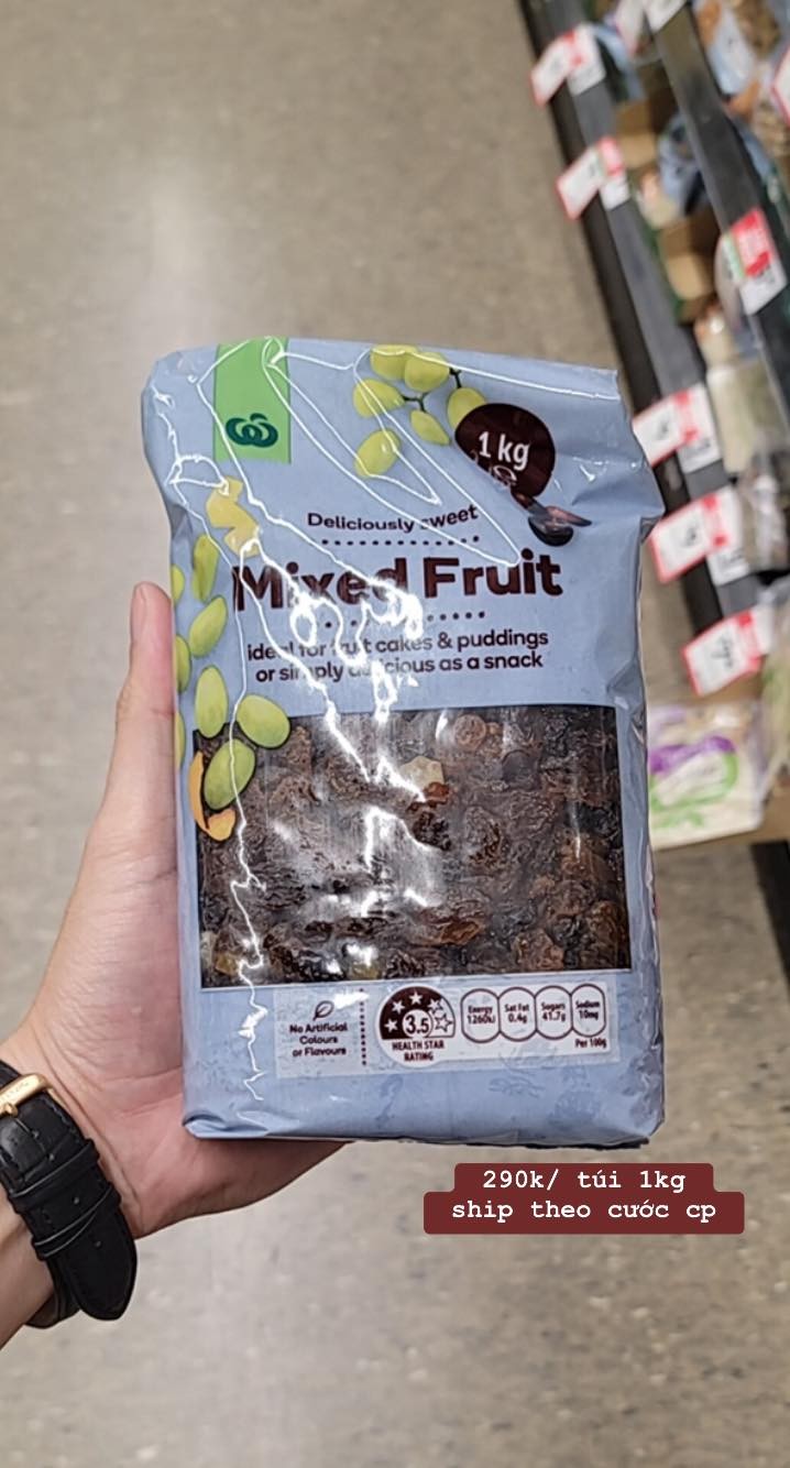 Hỗn hợp nho sấy cùng vỏ cam chanh Woolworths Deliciously sweet Mixed Fruits — ảnh chính