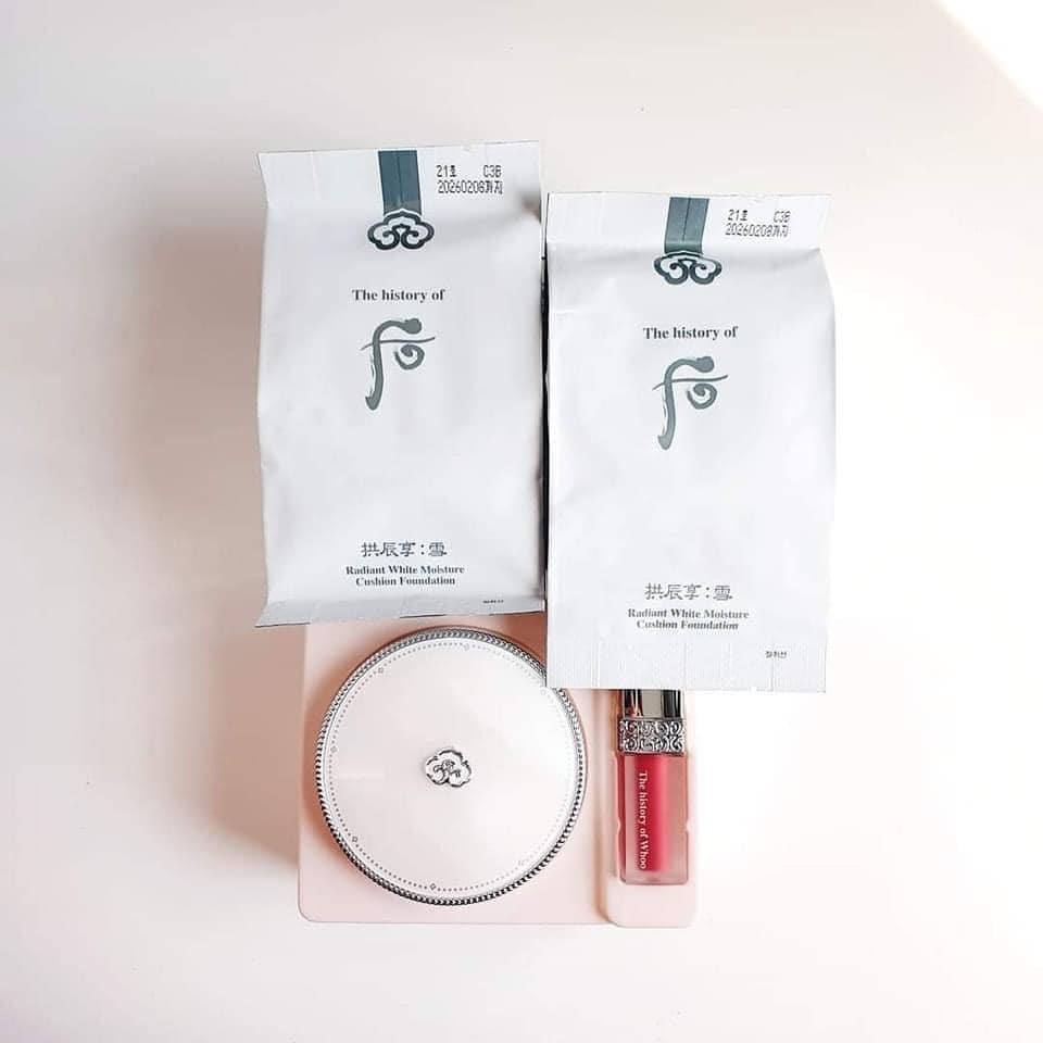 Bộ trang điểm Cushion Whooradiant White Moisture — ảnh chính