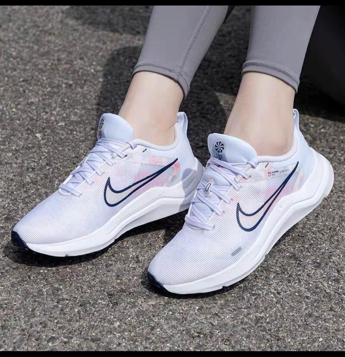 Giày Nike nữ — ảnh chính