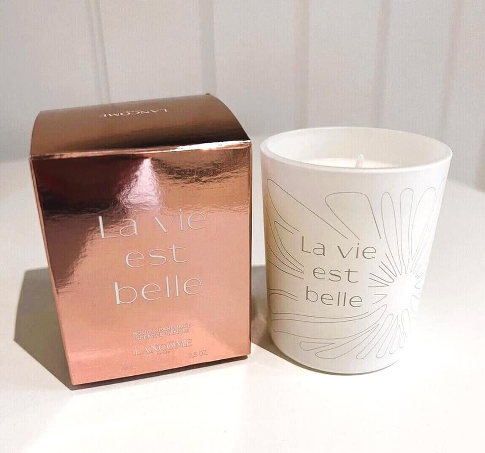 Nến thơm Lancome  La vie est belle scented candle75g