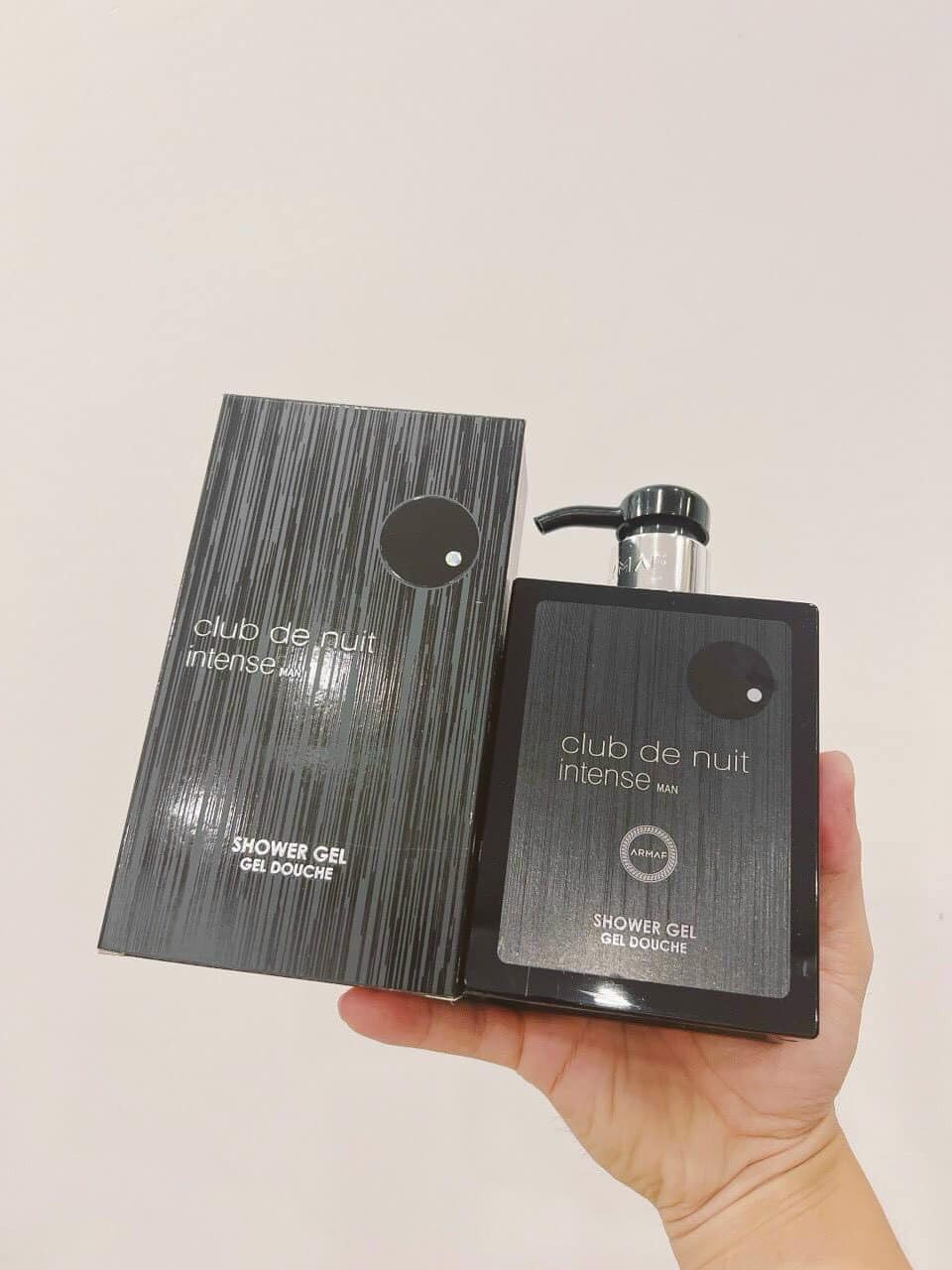 Sữa tắm hương nước hoa Club de nuit — ảnh chính