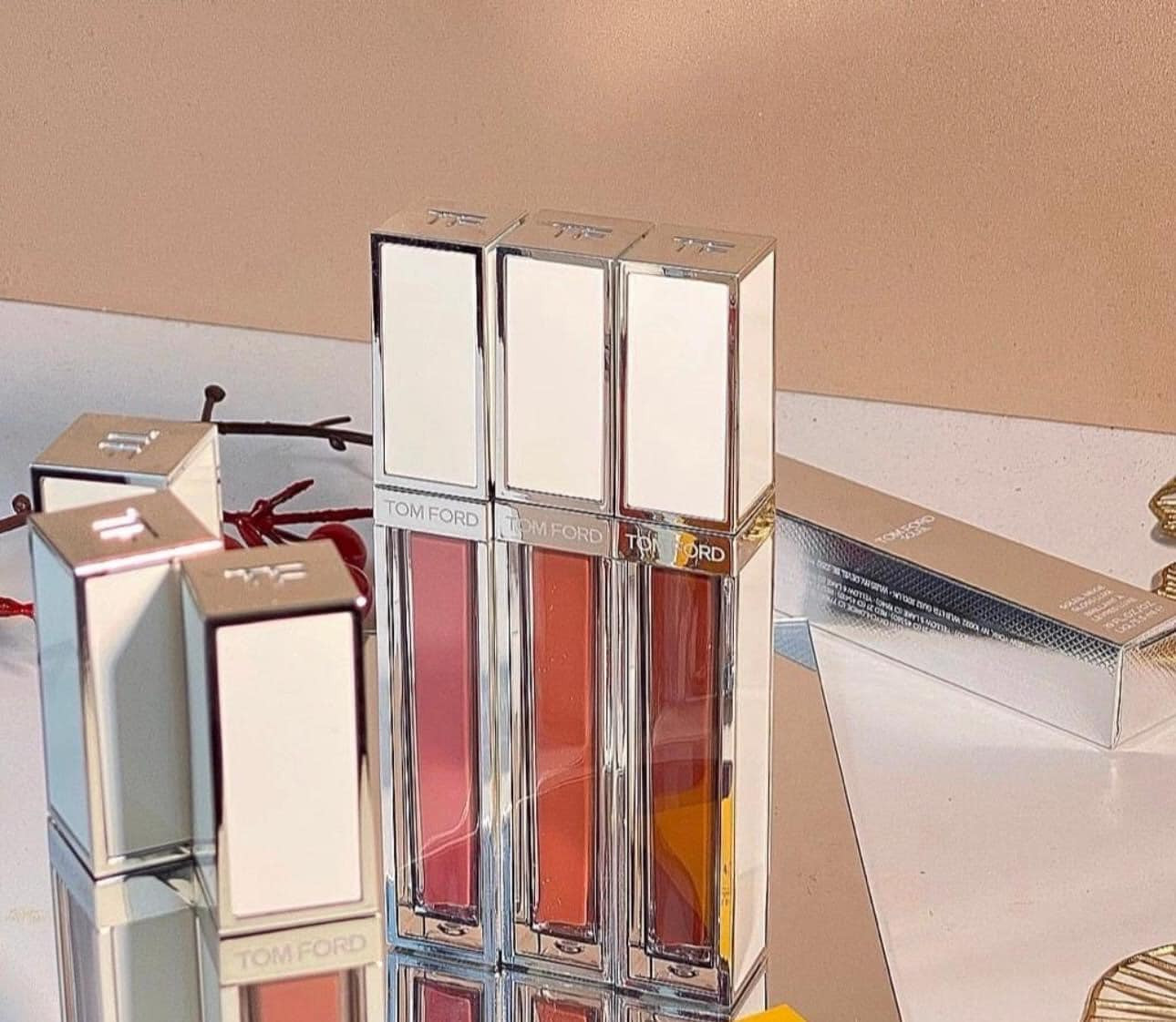 Son TF Soleil Neige Gloss Luxe — ảnh chính