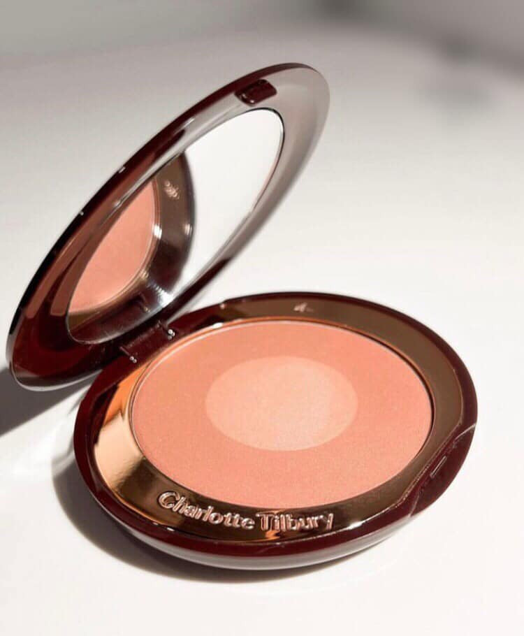 Má hồng CharlotteTilbury Cheek to Chic Swish & Glow Blusher  — ảnh chính