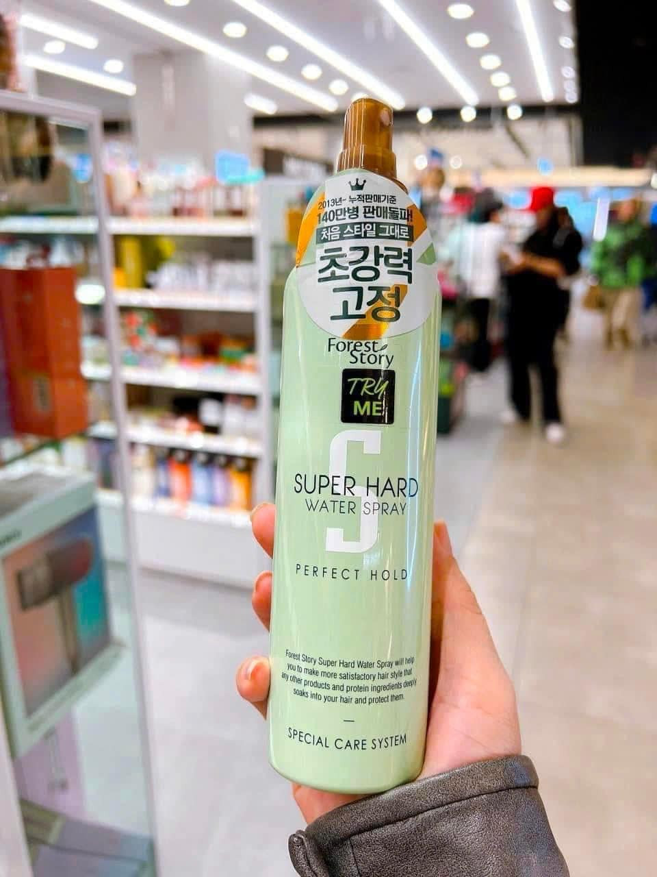 Xịt giữ nếp tóc FOREST STORY SUPER HARD WATER SPRAY  — ảnh chính