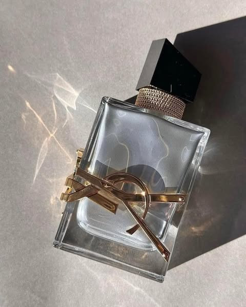 YSL Libre L'Absolu Platine  — ảnh chính