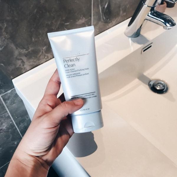 Sữa Rửa Mặt EL Perfectly Clean Multi-Action Foam Cleanser/Purifying Mask 150ml — ảnh chính