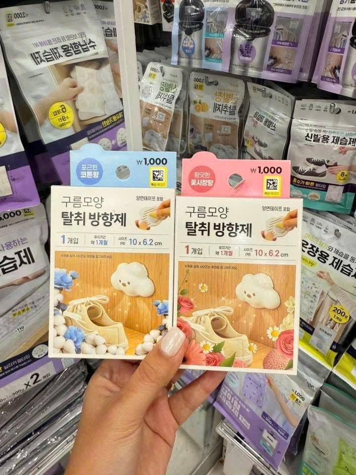 Đám mây khử mùi tủ giày
