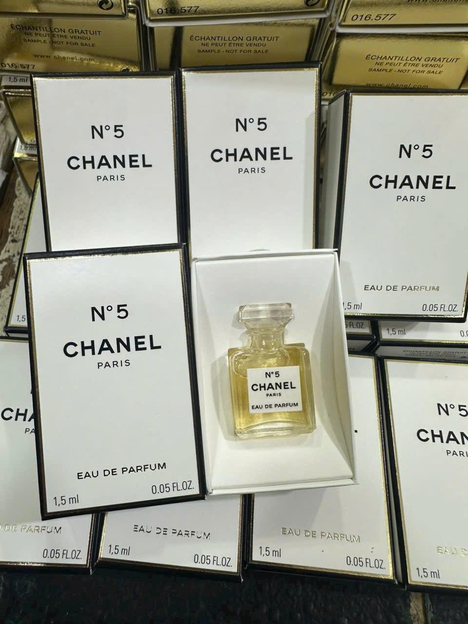 Chanel No 5 EDP 1.5ml — ảnh chính