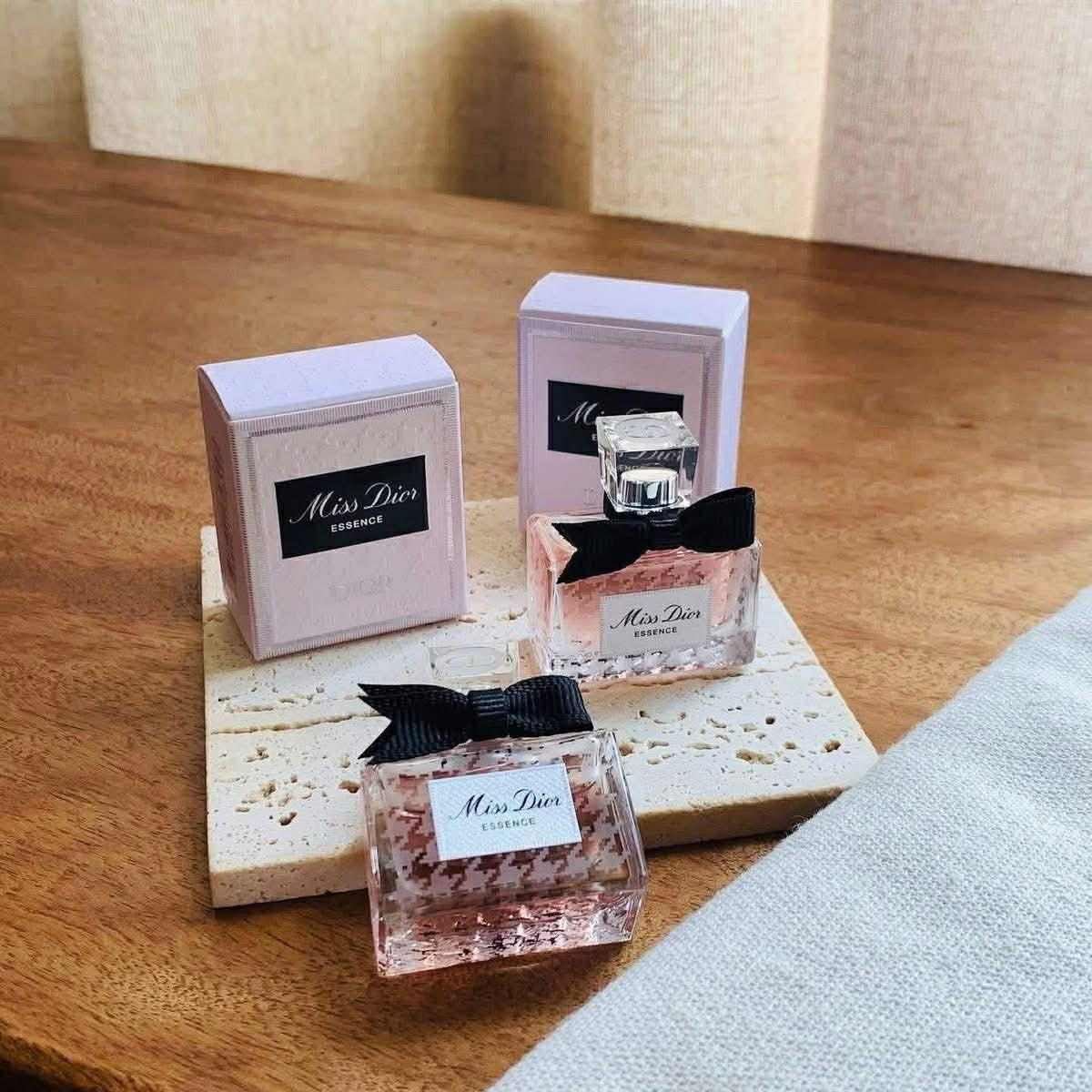 Miss Dior Essence de Parfum 2025 lọ 5ml