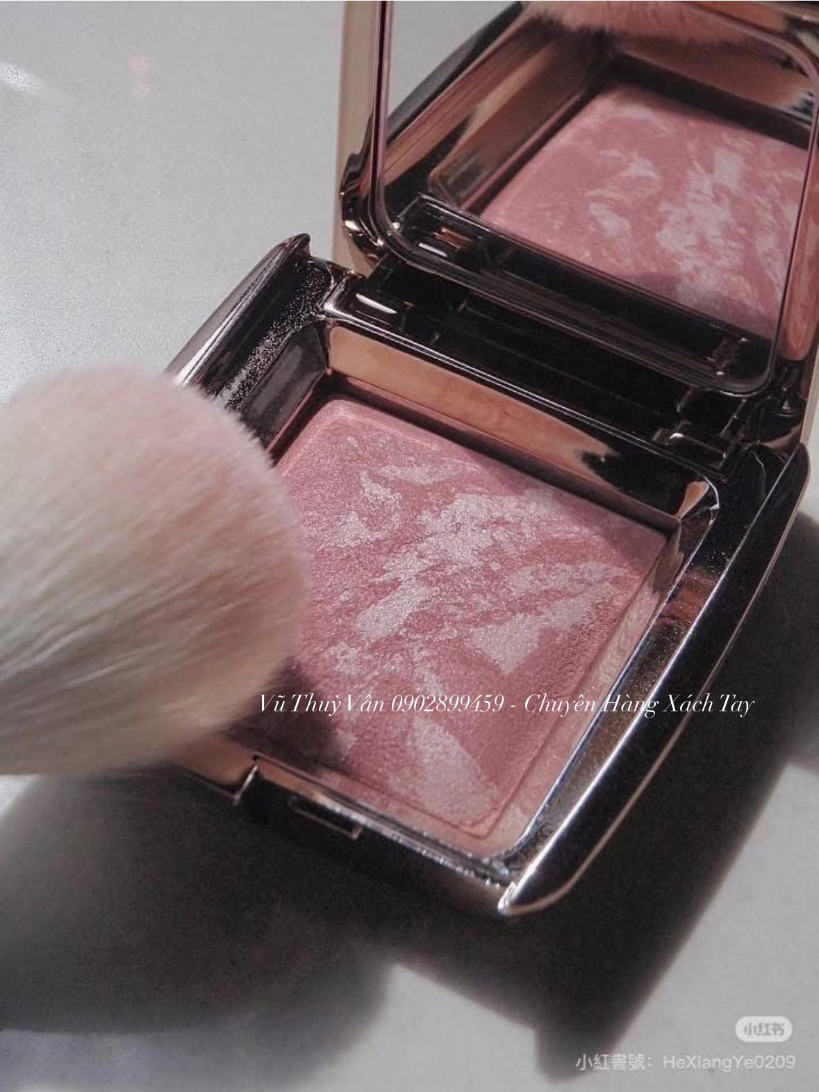 Má hồng Hourglass Ambient Lighting Blush màu Mood Exposure 4.2g