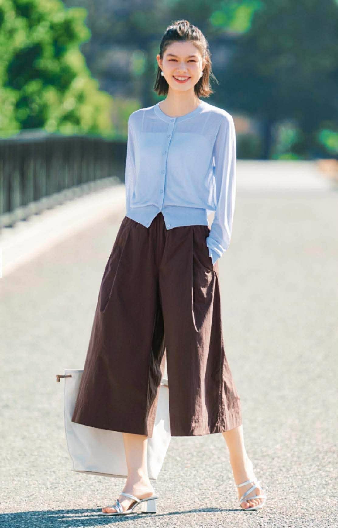 CHIẾC QUẦN CROPPED CHẤT DÙ SIÊU NHẸ UNI [ ORDER] — ảnh chính